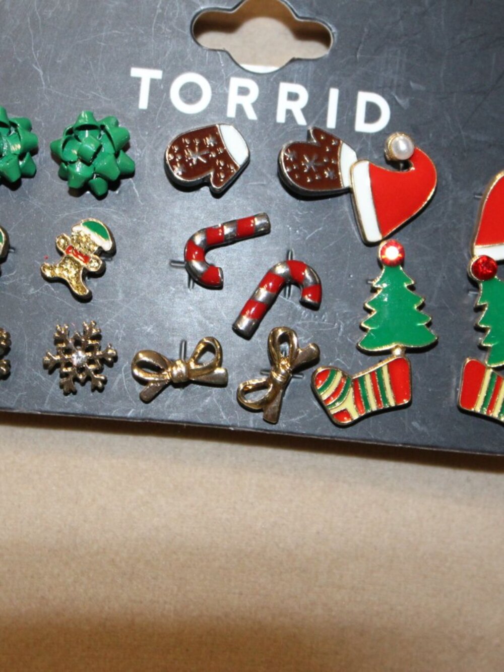 NWT Torrid Santa Hat, tree . candy cane assorted earrings.  FUN!